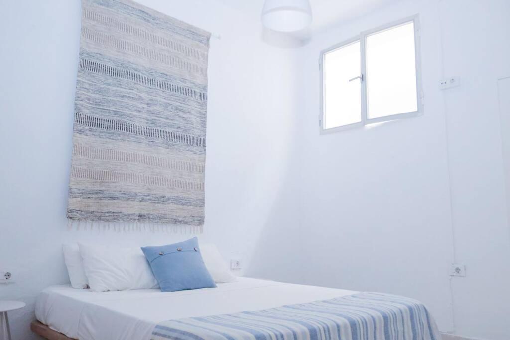 Acogedora Casa En Abades En Tranquila Urbanizacion Villa Buitenkant foto