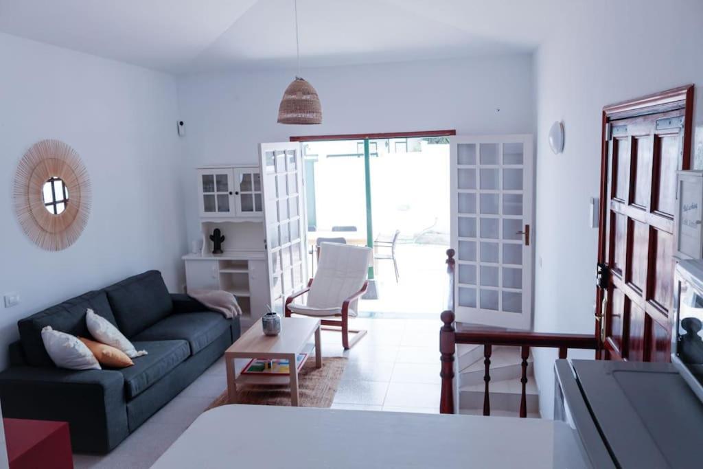 Acogedora Casa En Abades En Tranquila Urbanizacion Villa Buitenkant foto