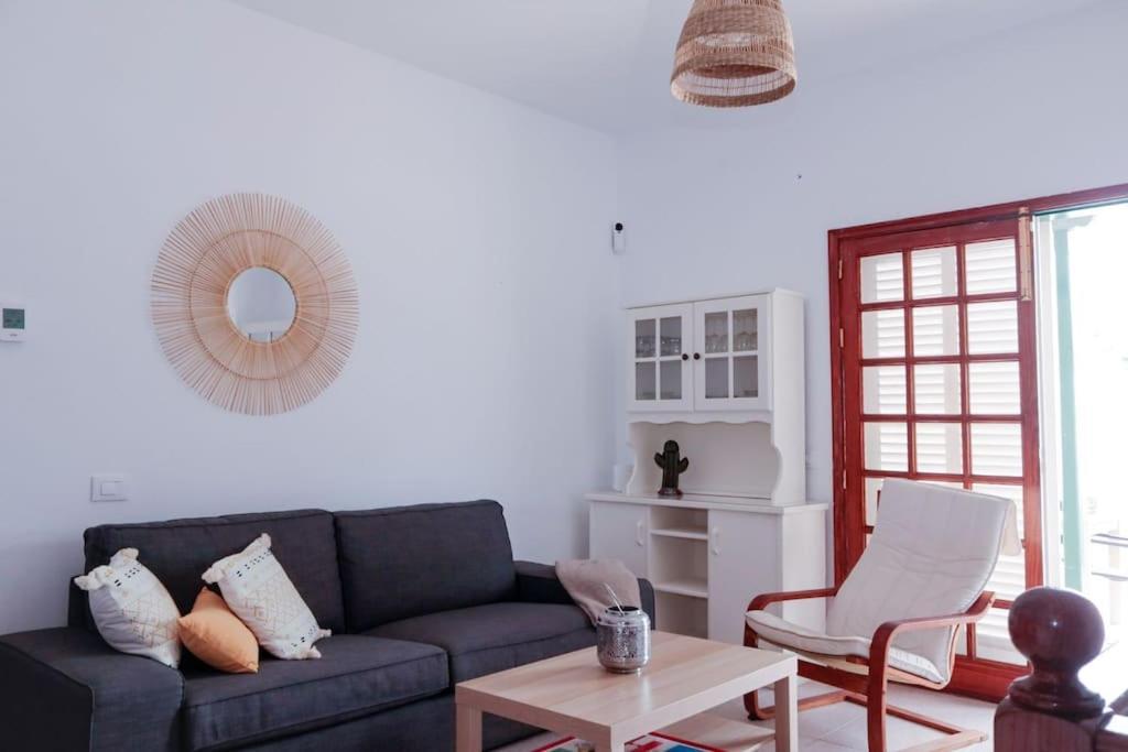 Acogedora Casa En Abades En Tranquila Urbanizacion Villa Buitenkant foto